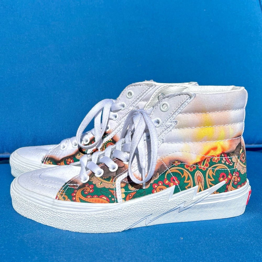 Vans High Top Sk8-Hi 'Bolt Big Reveal' White Bandana Fire Flame Sneakers - Picture 2 of 11